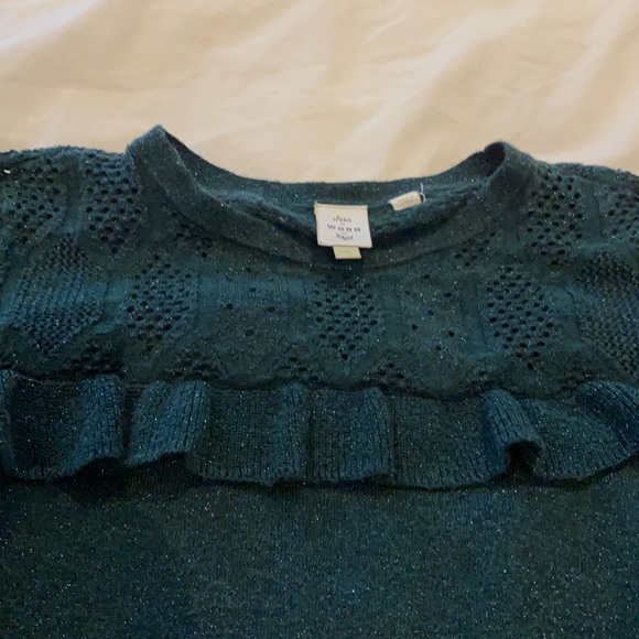 Forest green sparkle sweater with ruffle detail at top - Picture 2 of 7